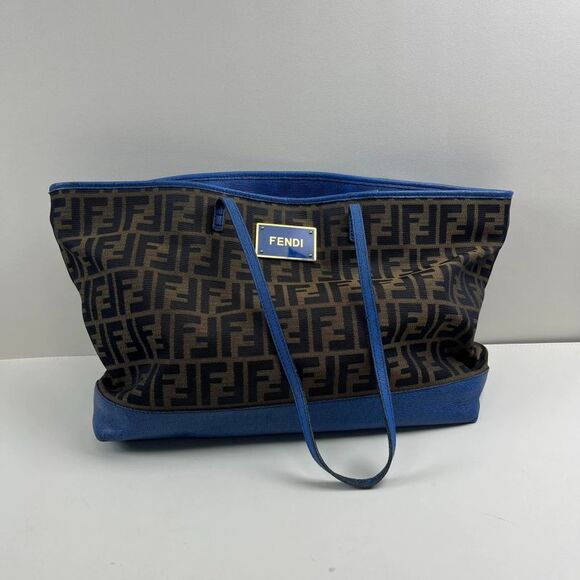 Fendi Women Pre-Loved Bag Very Good Condition - Picture 1 of 9
